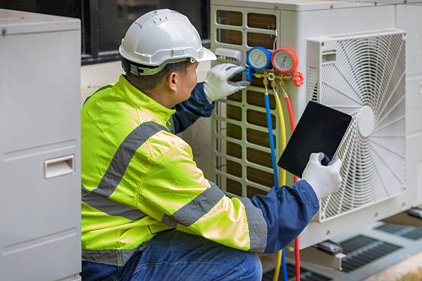 Professional Hvac technician working in Cabin John, MD